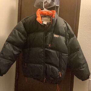 Large Vintage Dc shoe co puffe jacket new with tags